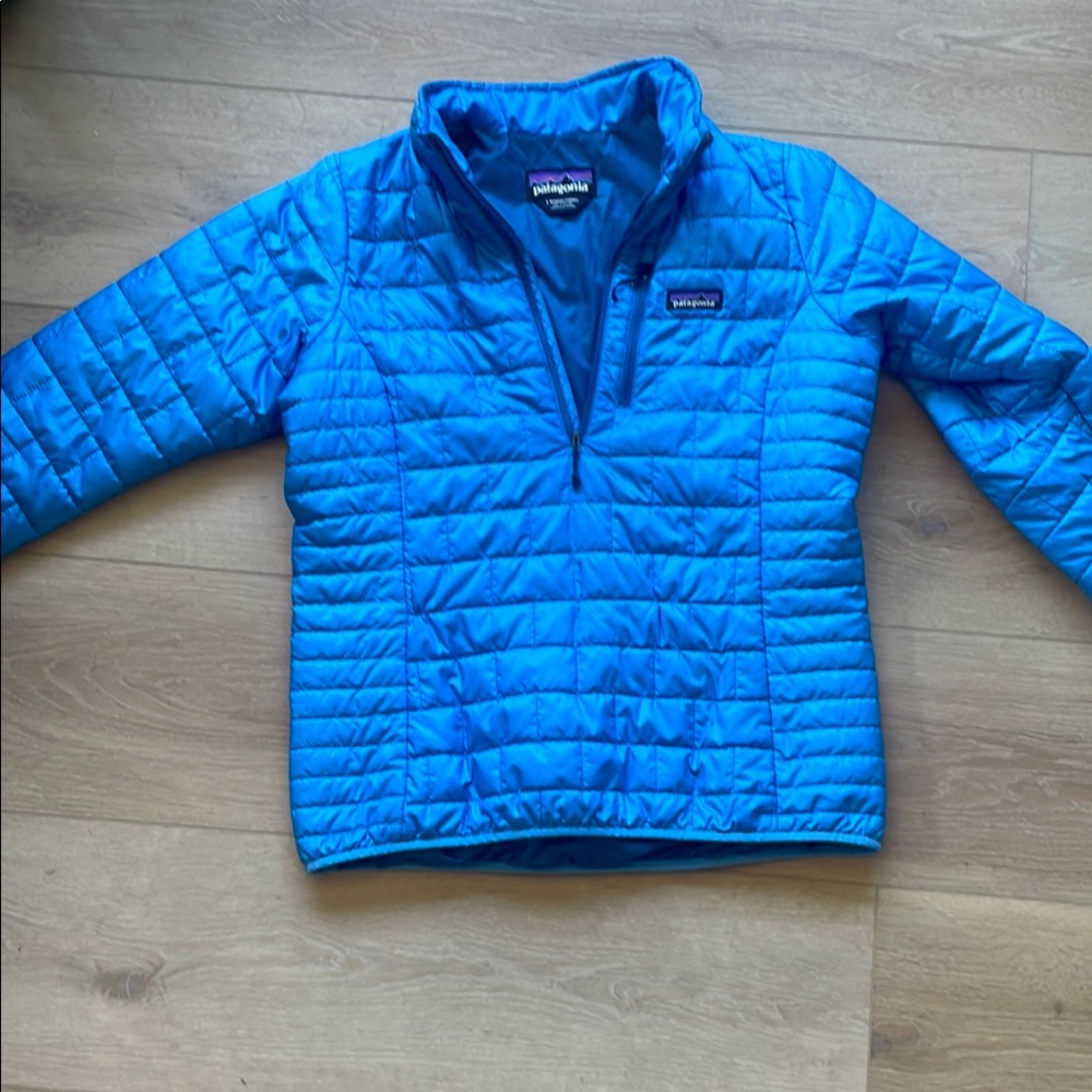 Patagonia Nano Puff pullover jacket